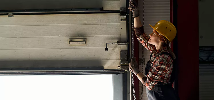 Addressing Common Garage Door Stoppage Issues in Santa Ana, CA